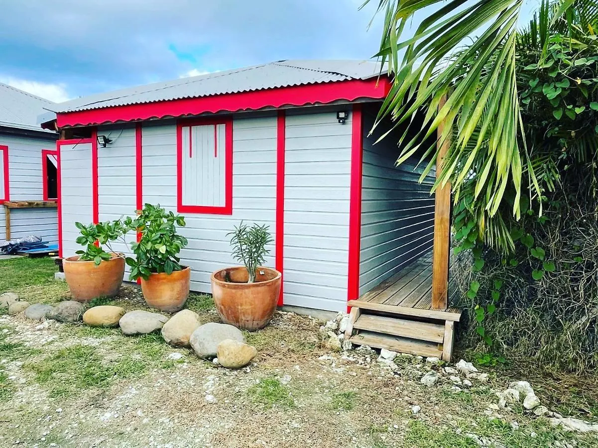 La kaz à sucre : bungalow au calme proche de tout. Saint-Francois  Casa vacanze